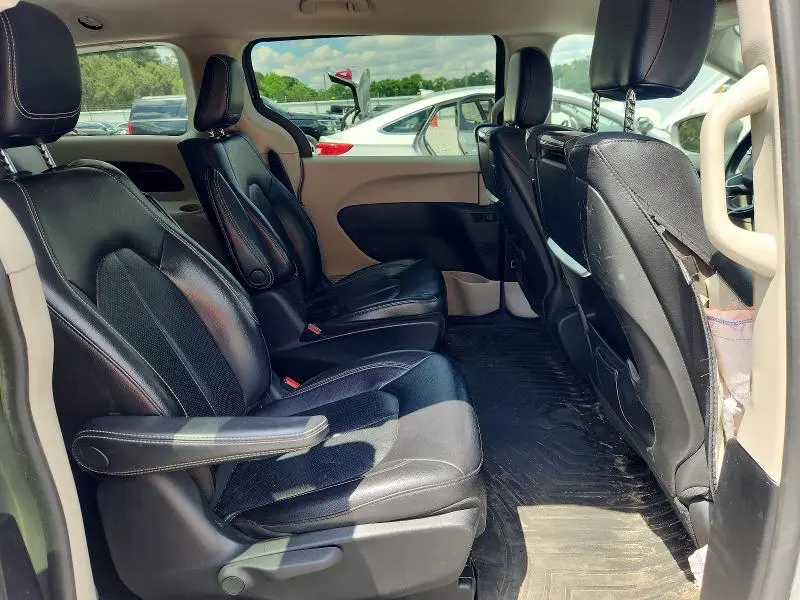 2022 CHRYSLER PACIFICA HYBRID TOURING L  