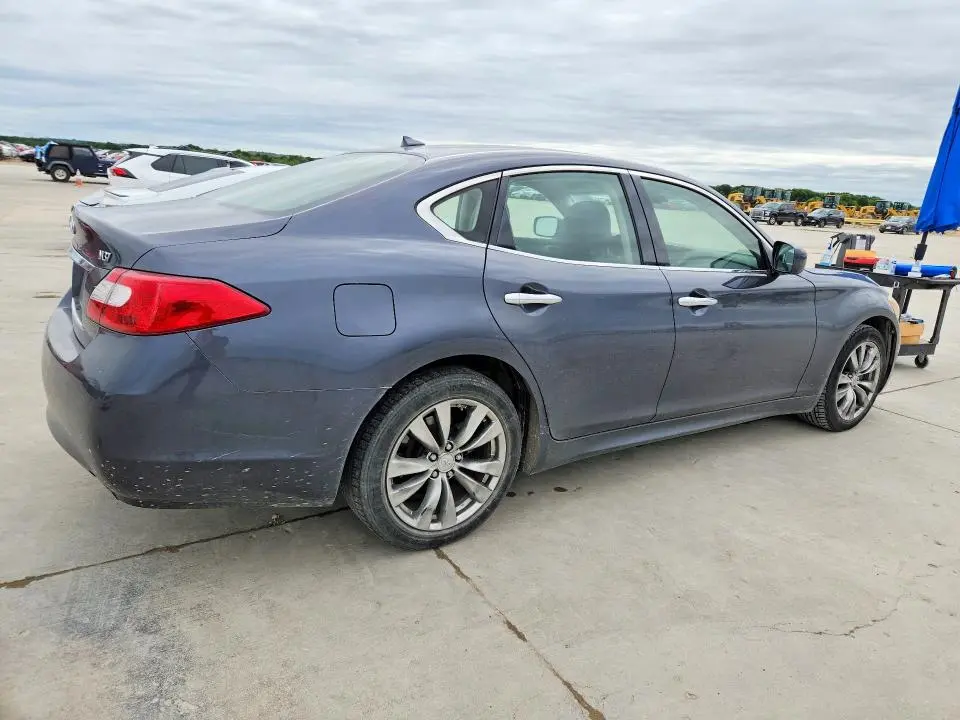2011 INFINITI M37 BASE  