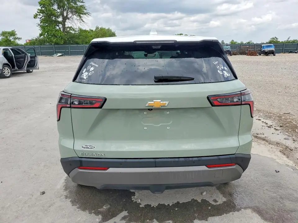 2025 CHEVROLET EQUINOX LT  
