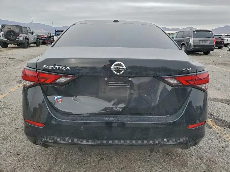 2022 NISSAN SENTRA SV  