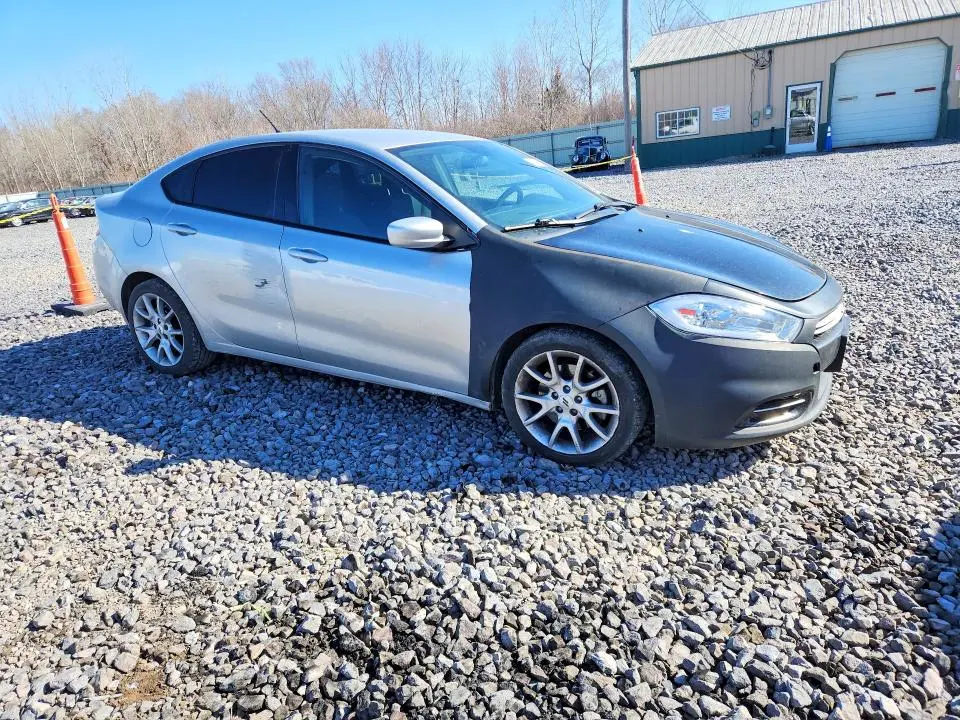 2013 DODGE DART SXT  