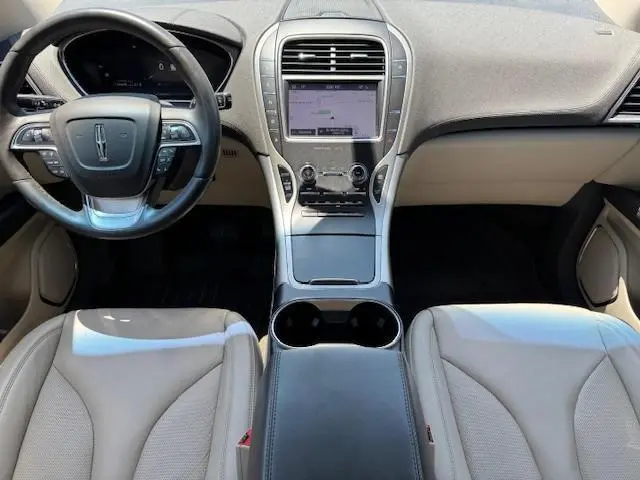 2020 LINCOLN NAUTILUS   