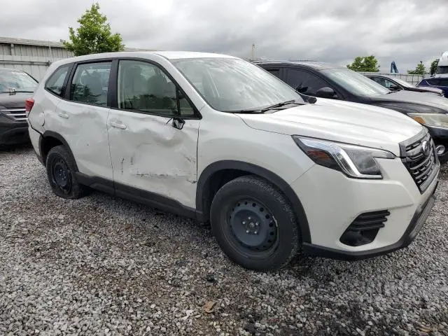 2024 SUBARU FORESTER   