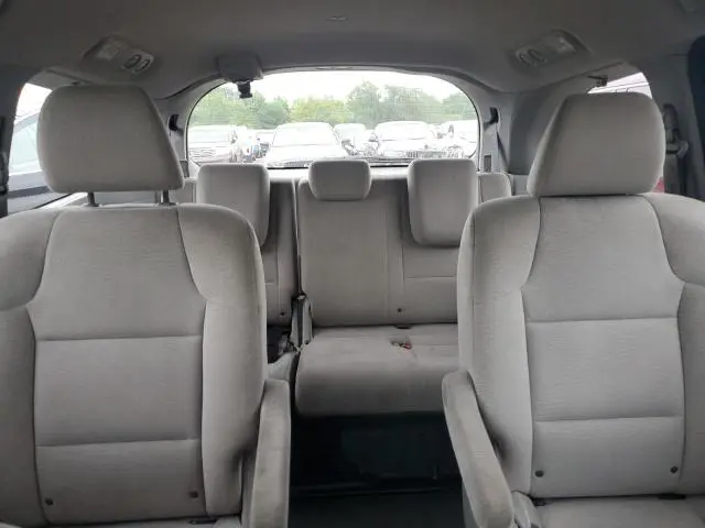 2011 HONDA ODYSSEY LX  