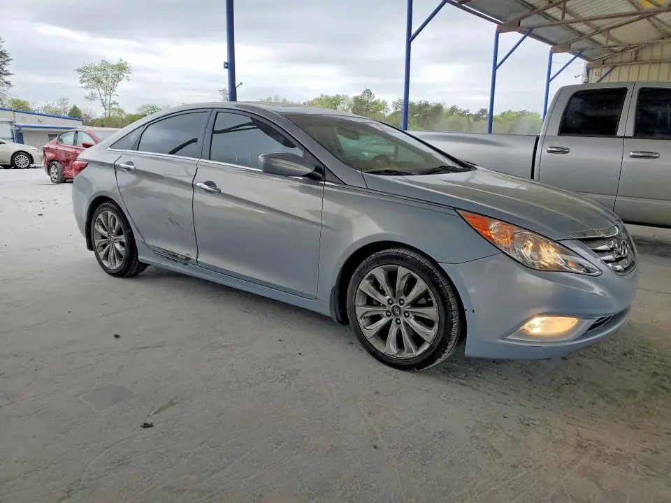 2012 HYUNDAI SONATA SE  
