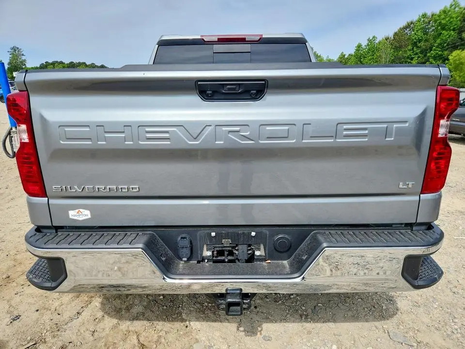 2026 CHEVROLET SILVERADO K1500 LT  