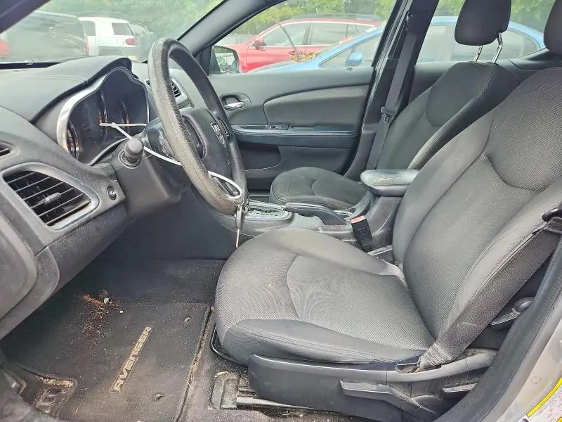 2014 DODGE AVENGER SE  