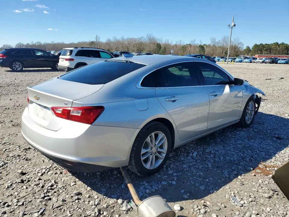 2017 CHEVROLET MALIBU LT  