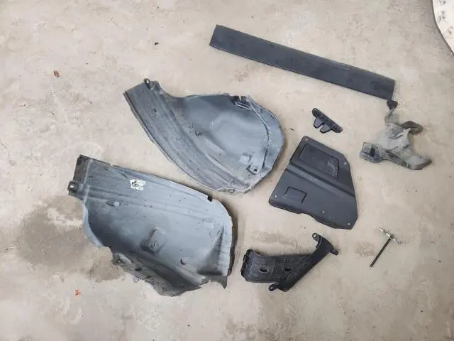 2016 LAND ROVER DISCOVERY SPORT SE  