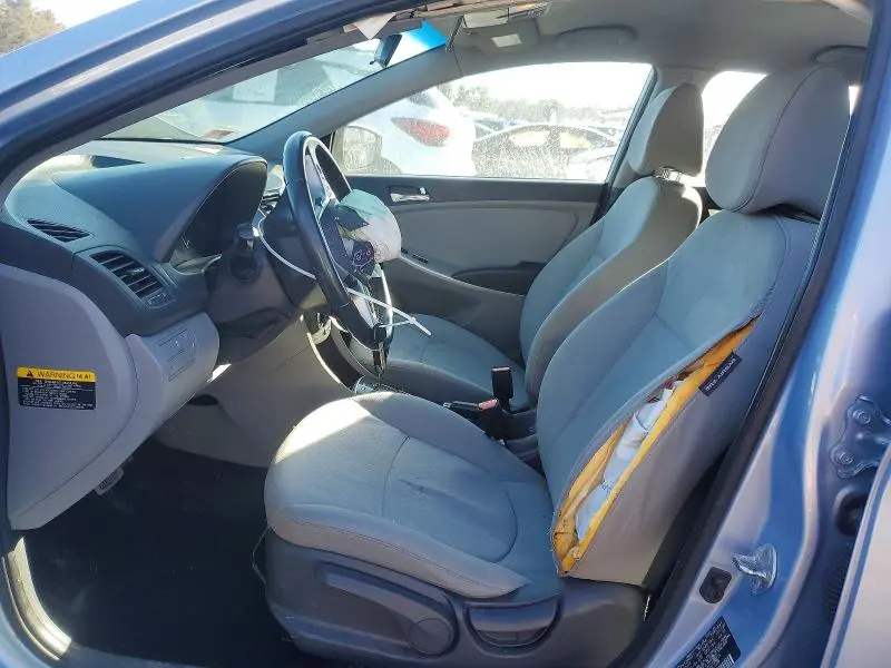 2014 HYUNDAI ACCENT GLS  