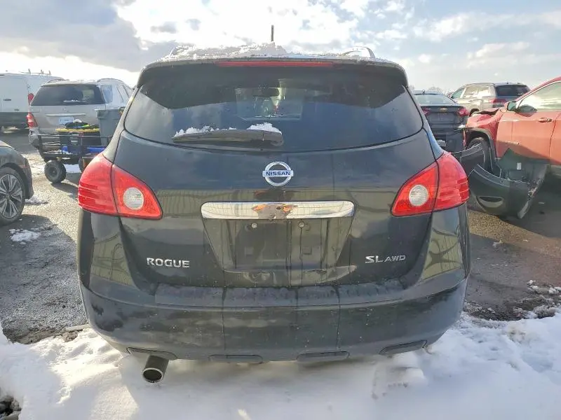 2011 NISSAN ROGUE S  