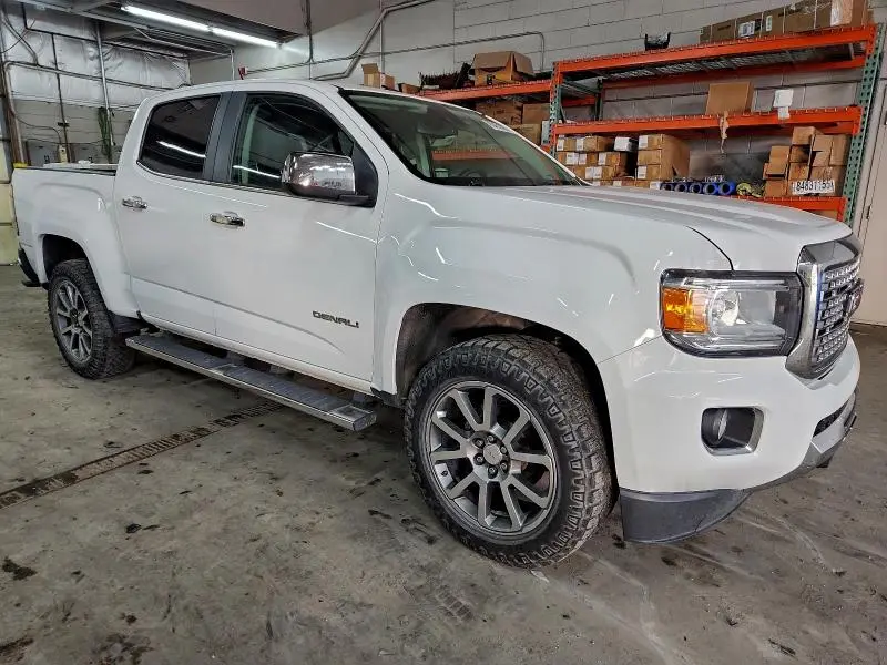 2017 GMC CANYON DENALI  