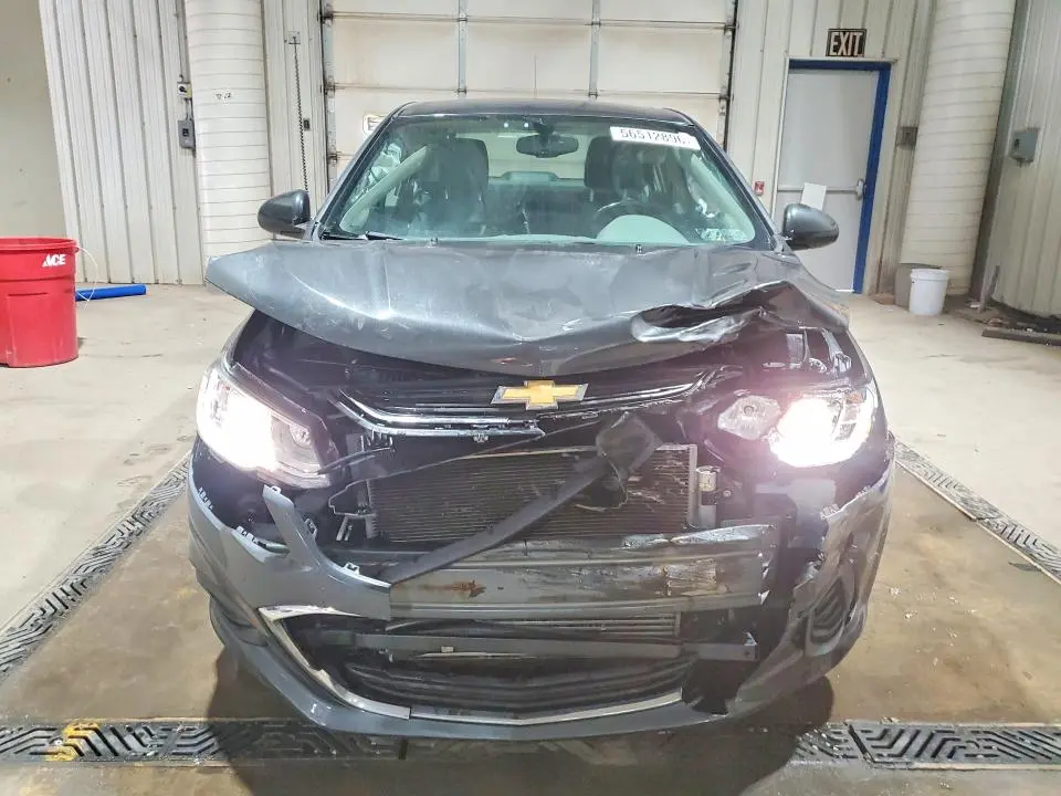 2019 CHEVROLET SONIC LT  