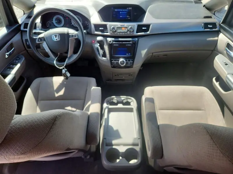 2016 HONDA ODYSSEY SE  