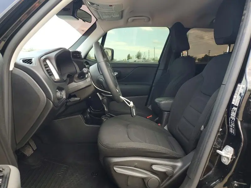 2022 JEEP RENEGADE LATITUDE  