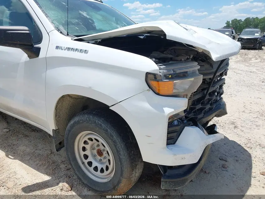 2024 CHEVROLET SILVERADO 1500 2WD  STANDARD BED WT