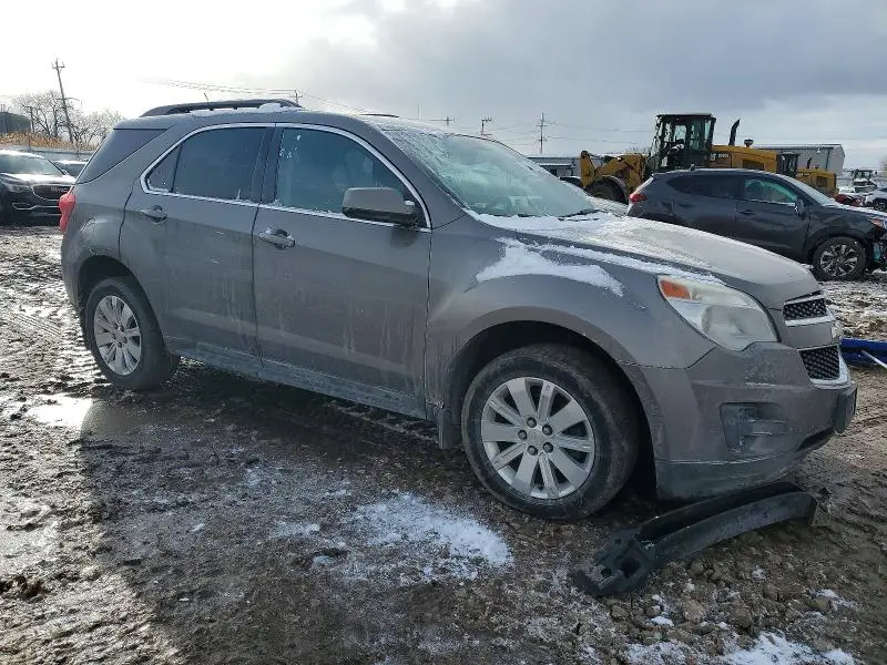 2011 CHEVROLET EQUINOX LT  