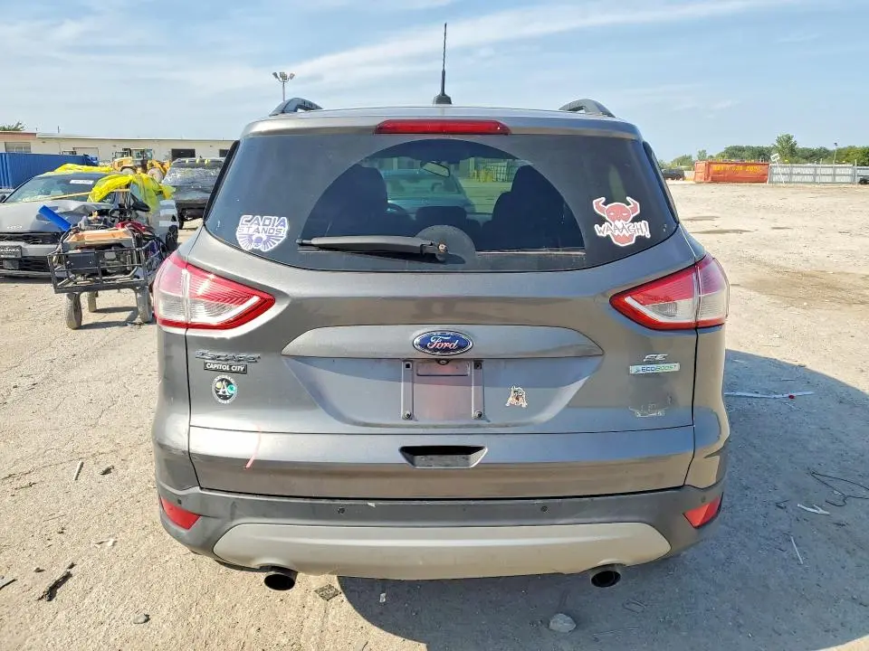 2014 FORD ESCAPE SE  
