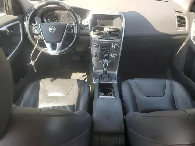 2015 VOLVO XC60 T6 PREMIER  