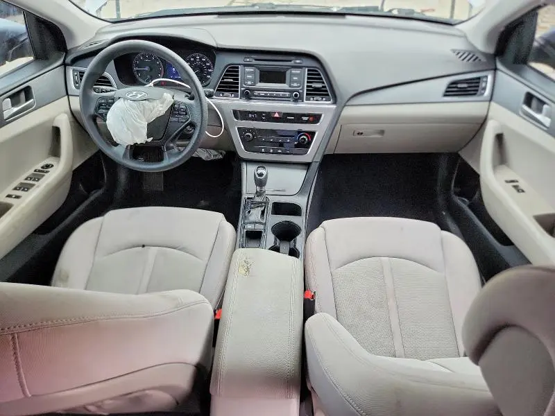 2017 HYUNDAI SONATA SE  