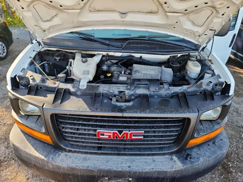 2014 GMC SAVANA G2500  