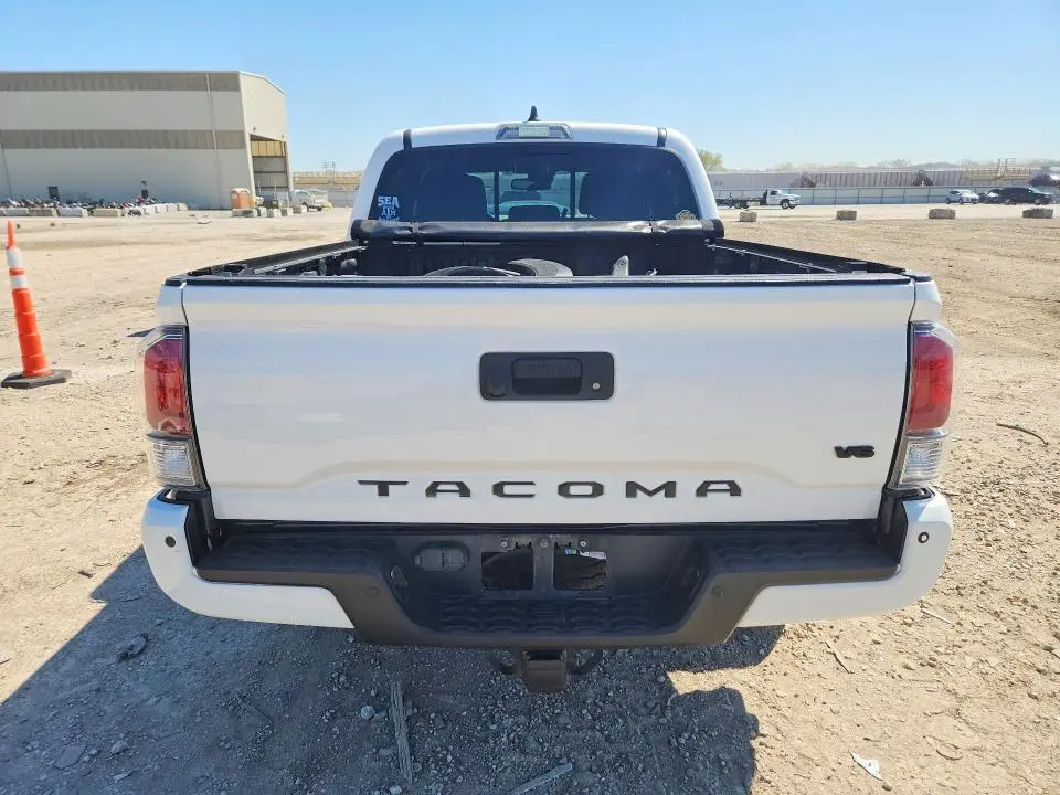 2021 TOYOTA TACOMA TRD OFF-ROAD  