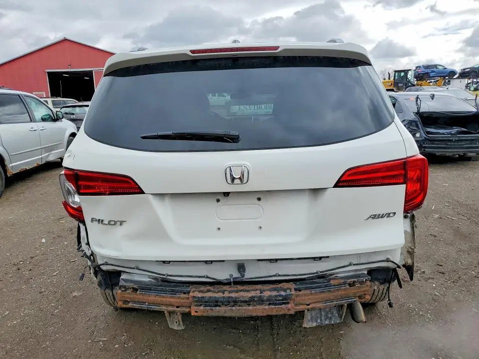 2016 HONDA PILOT EXL  