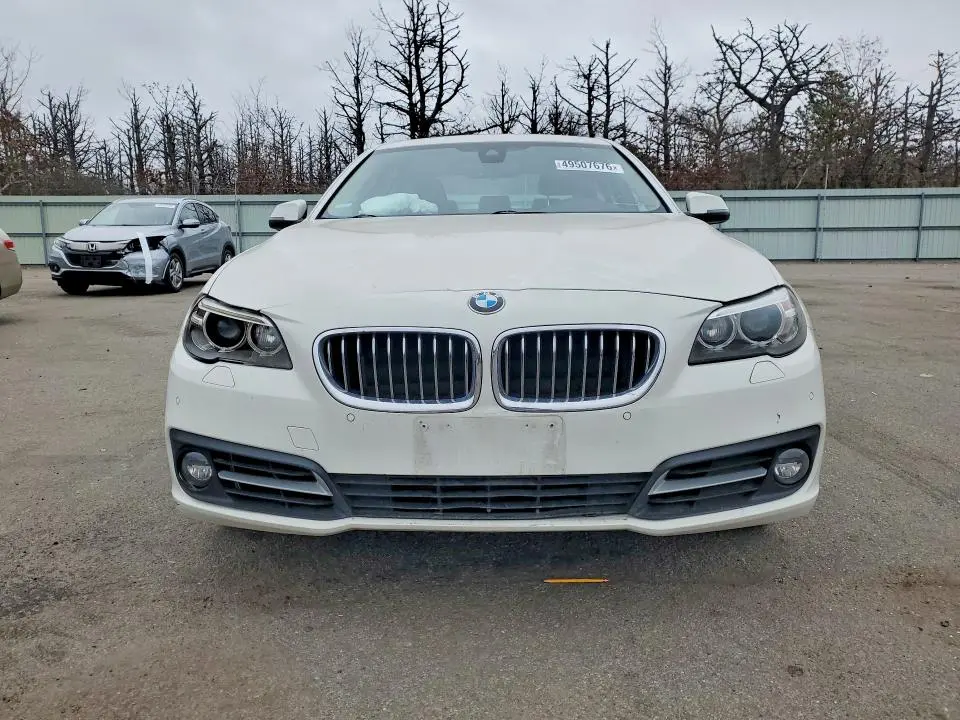 2016 BMW 528 XI  
