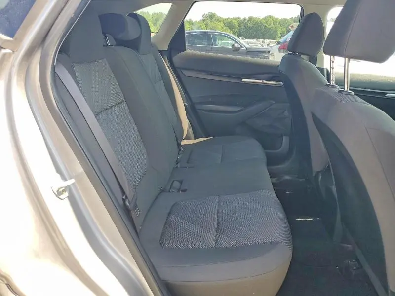 2021 KIA SELTOS LX  