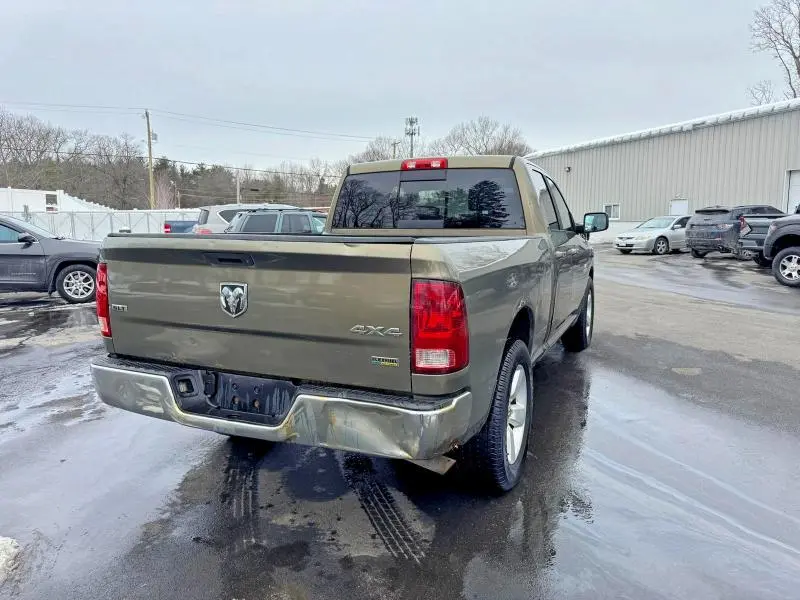 2013 RAM 1500 SLT   