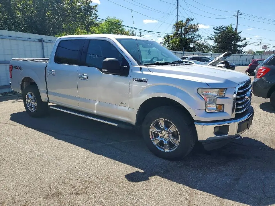 2015 FORD F150 SUPERCREW  