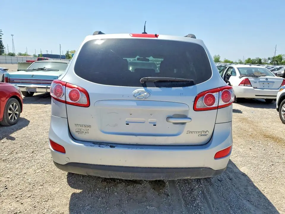 2010 HYUNDAI SANTA FE GLS  