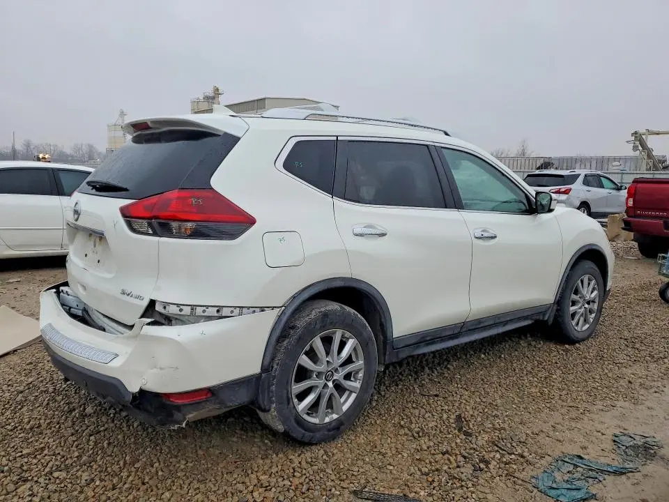 2020 NISSAN ROGUE SV  