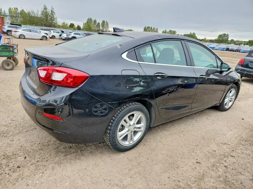 2018 CHEVROLET CRUZE LT  