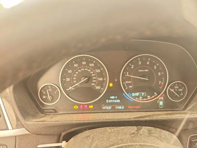 2017 BMW 330 XIGT  