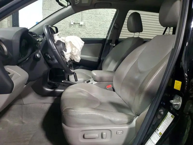 2010 TOYOTA RAV4 LIMITED  