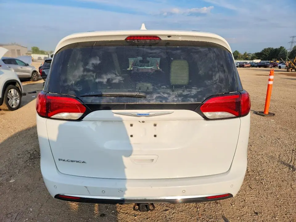 2018 CHRYSLER PACIFICA TOURING L  