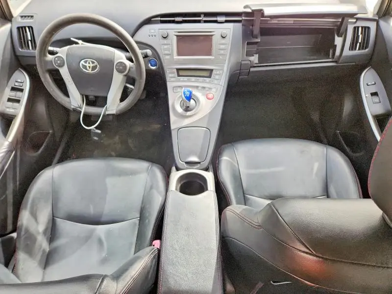 2013 TOYOTA PRIUS   