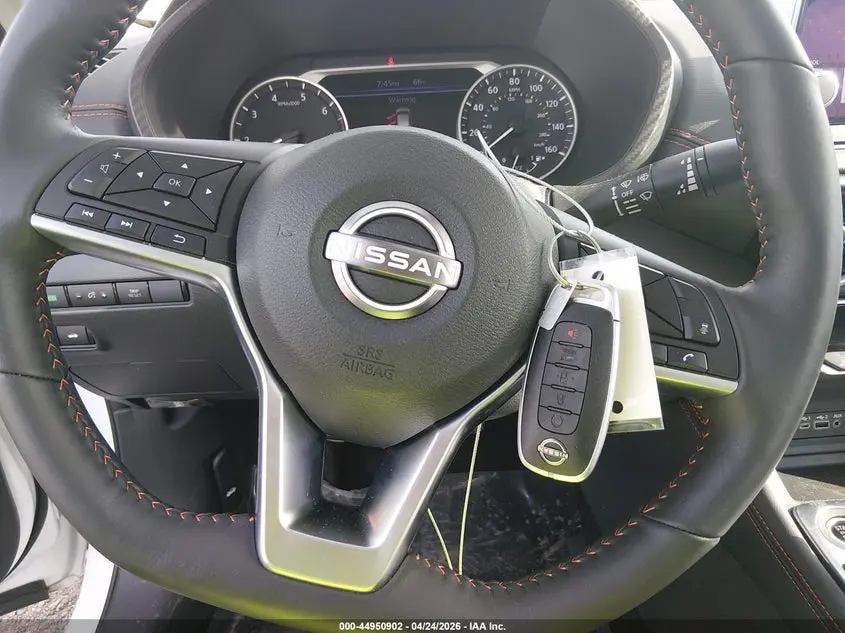 2025 NISSAN SENTRA SR