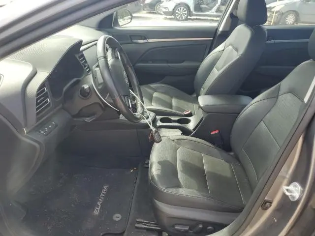 2019 HYUNDAI ELANTRA SEL  