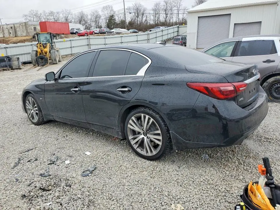 2019 INFINITI Q50 LUXE  