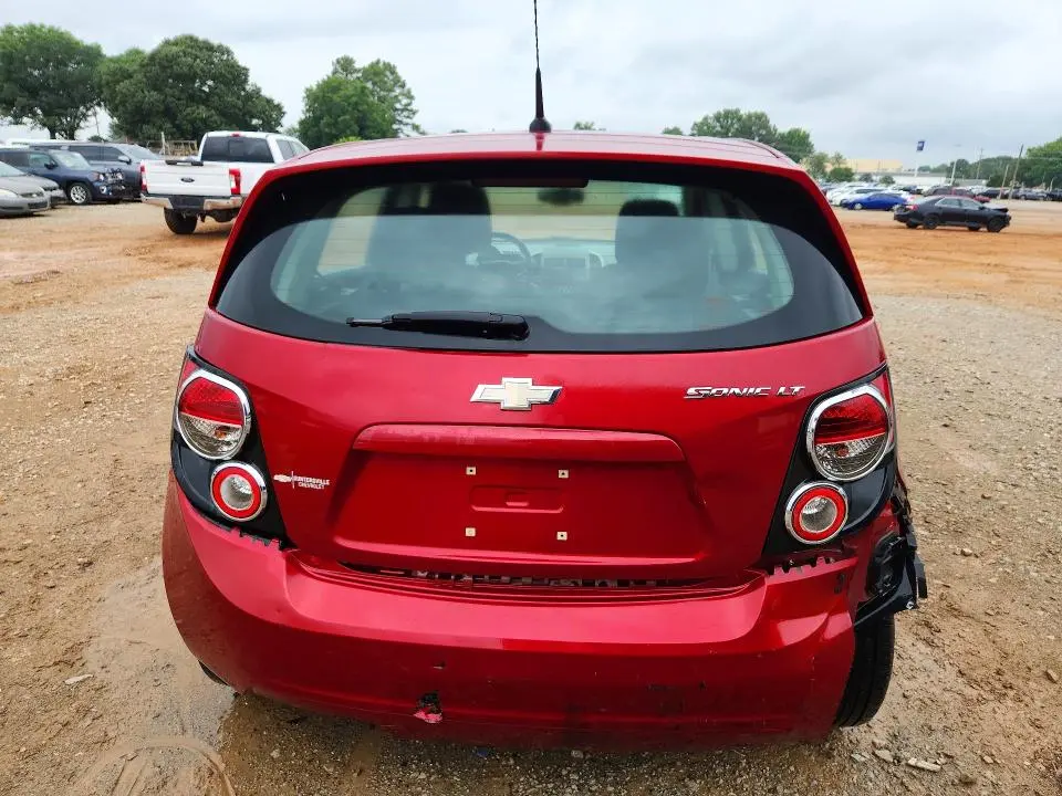 2014 CHEVROLET SONIC LT  