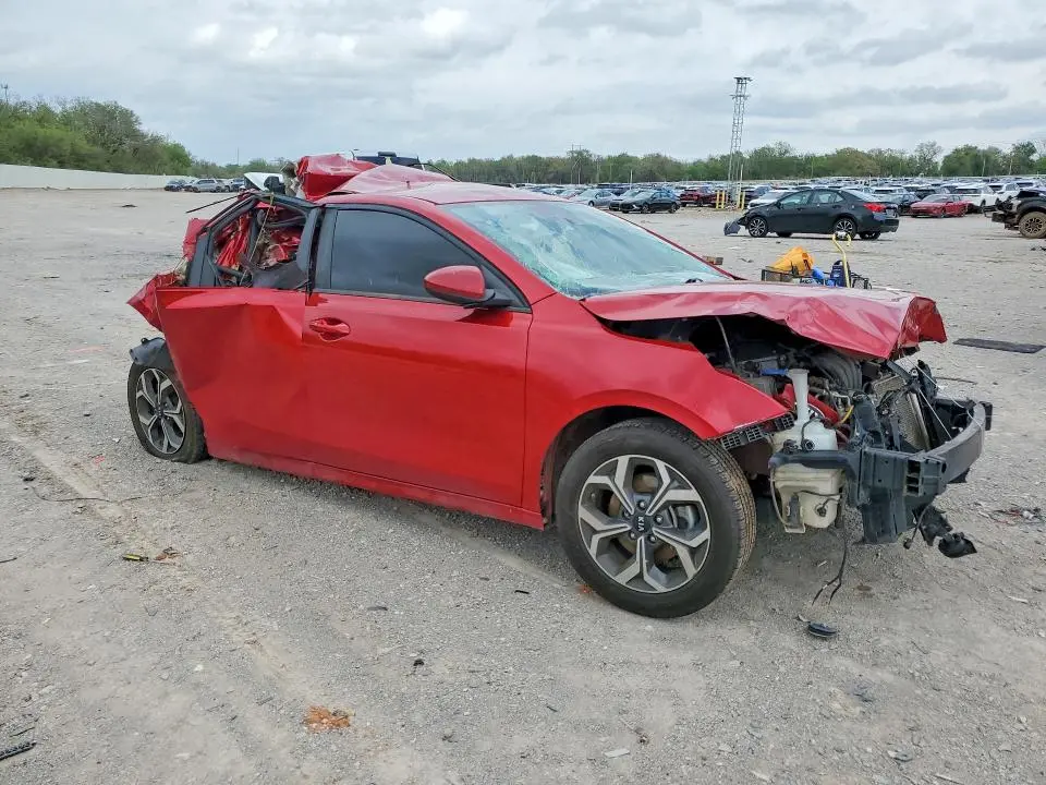 2020 KIA FORTE LXS  
