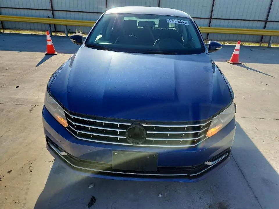 2016 VOLKSWAGEN PASSAT S  