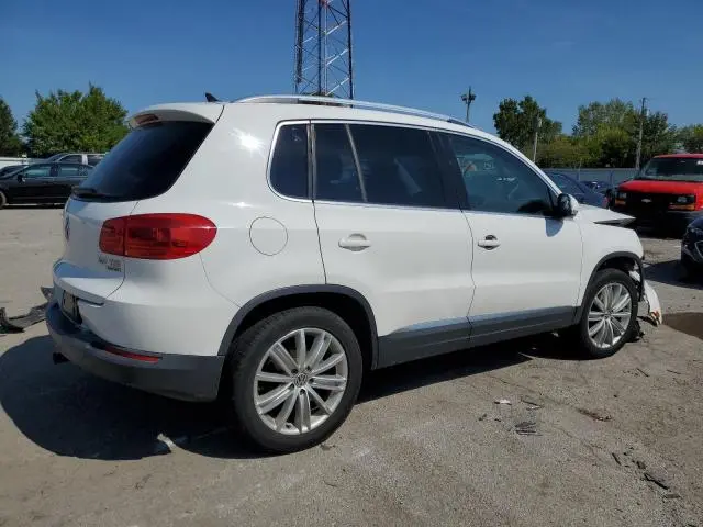 2012 VOLKSWAGEN TIGUAN S