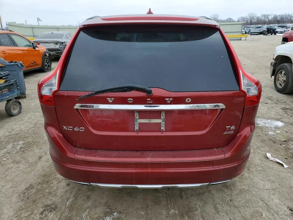 2014 VOLVO XC60 T6  