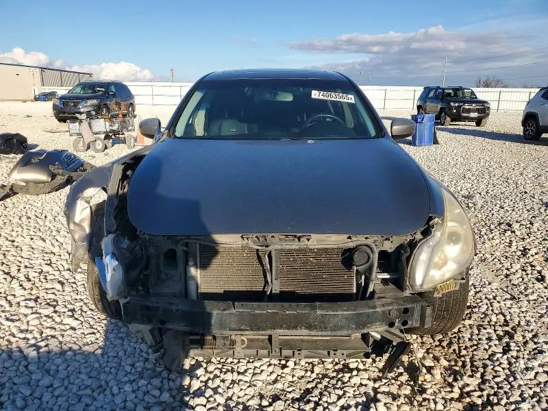 2011 INFINITI G37 BASE  