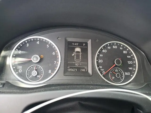 2013 VOLKSWAGEN TIGUAN S  