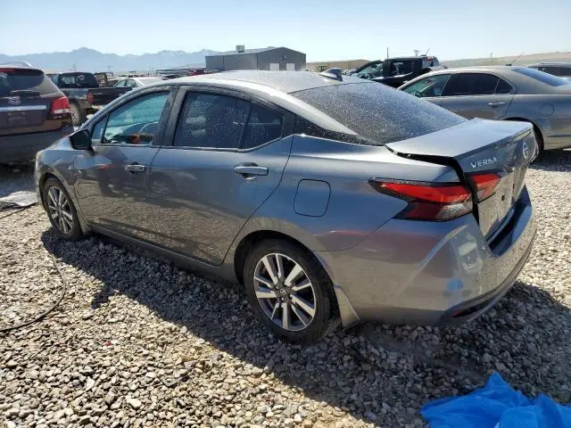 2020 NISSAN VERSA SV  