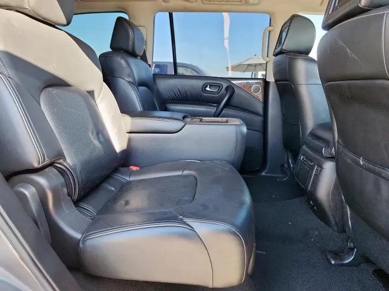 2017 INFINITI QX80 BASE  